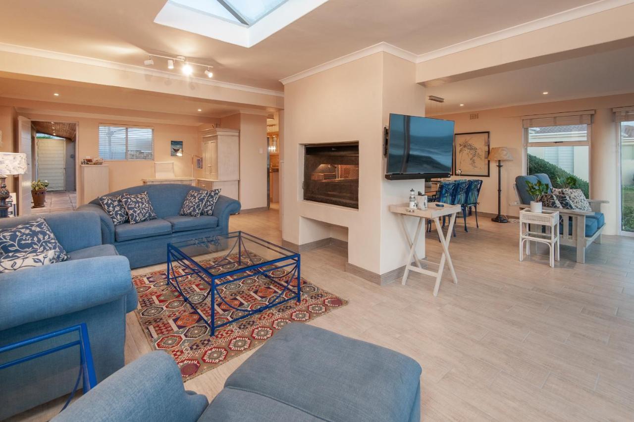 Hermanus Haven, Entire Home, On The Sea, Private Pool, Secure מראה חיצוני תמונה